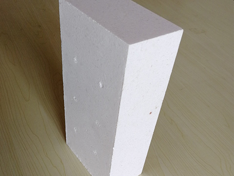 RS Corundum Mullite Bricks Supplier